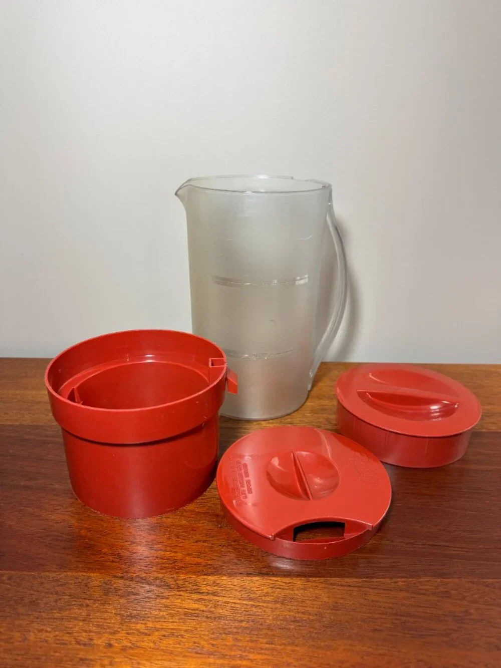 Mr. Coffee Iced Tea Maker - Model TM1 - White Red 2 Quart Pitcher - Works - READ